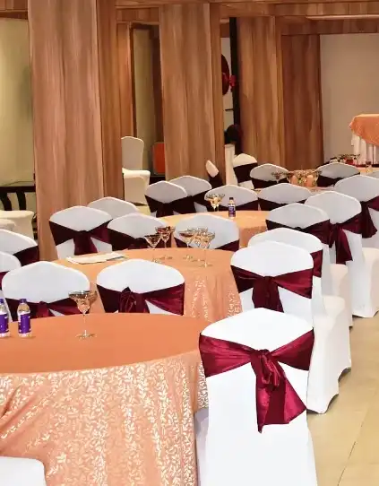 Plan Corporate Events in Manali – Book The Chamber Banquet Seating for Conferences at Orchid Hotel Manali