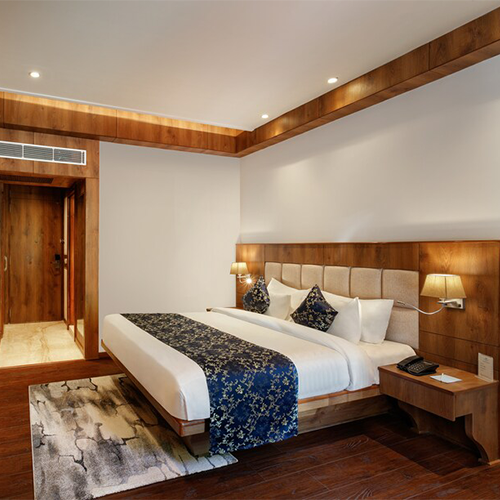Family Hotel in Manali – Book Hotel with Indoor Activities Indoor games and recreation at family-friendly hotel in Manali near Hadimba Temple