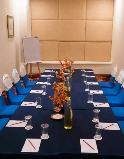 Corporate Meeting Room Venue in Pune - Sapphire Space Executive boardroom Pune for team strategy meets