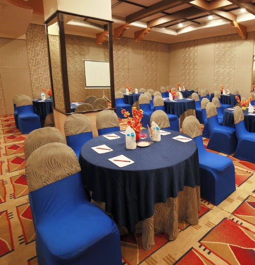 Indoor Event Space at Orchid Hotel Pune Indoor Banquet Decor – Corporate Event Setup at Orchid Pune
