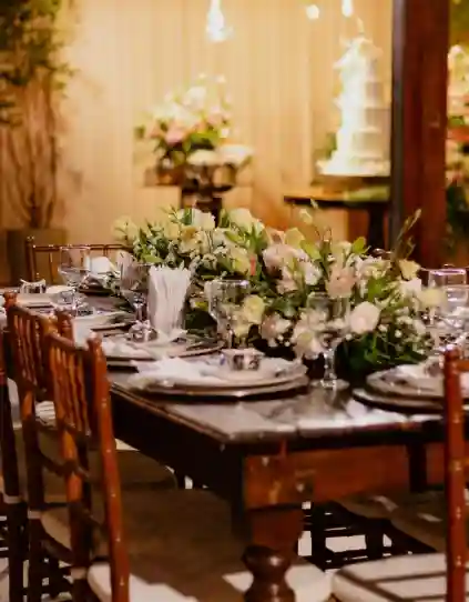 Explore Nashik – A Blend of Heritage and Modernity Scenic view of Nashik city with natural surroundings and modern structures